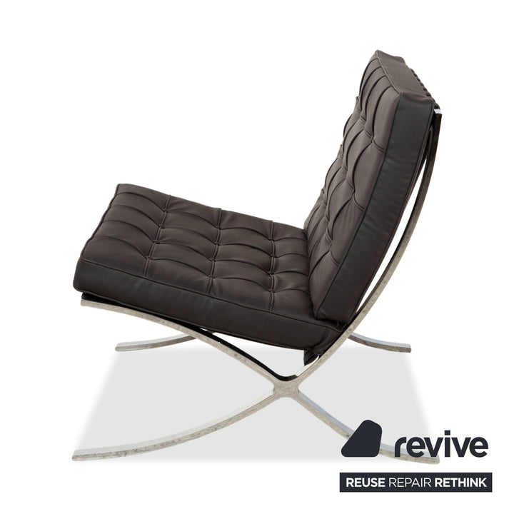 Silla Barcelona de Knoll International, cuero vegano negro, tapizado nuevo Bauhaus GAVIN 117
