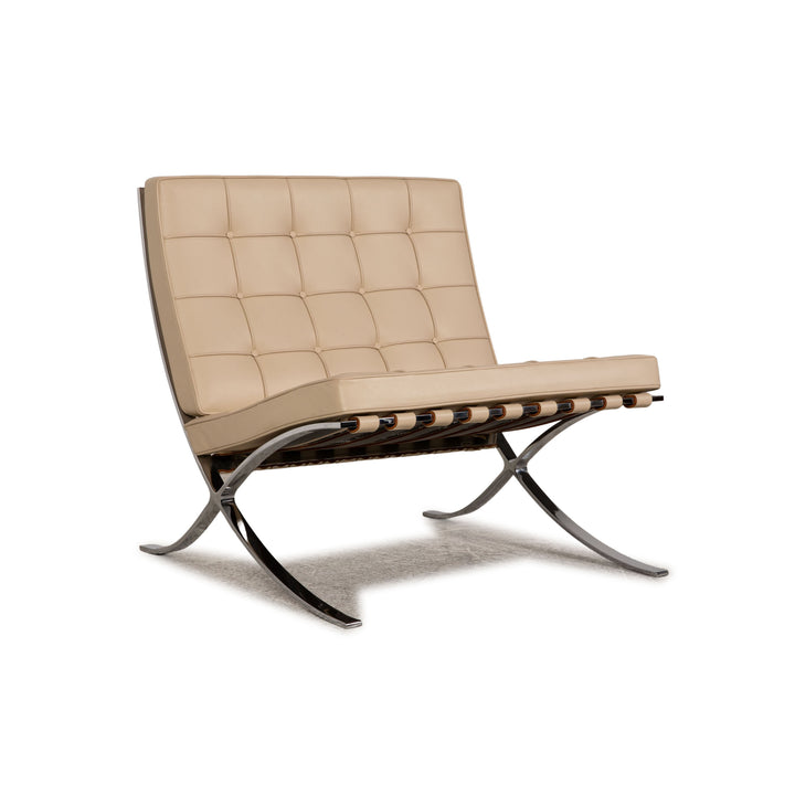 Knoll International Fauteuil en Cuir Barcelona Crème Beige Blanc Bauhaus par Ludwig Mies van der Rohe