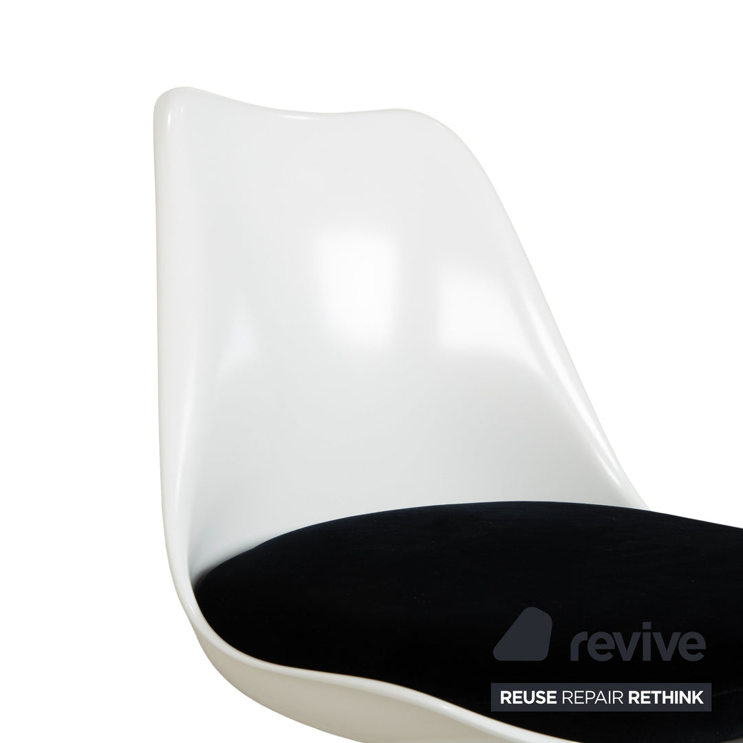 Chaise Tulipe en Plastique Knoll International Saarinen Blanche Originale