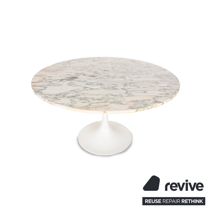 Knoll International Saarinen Tulip Marble Stone Dining Table White 130 x 130 x 72 cm