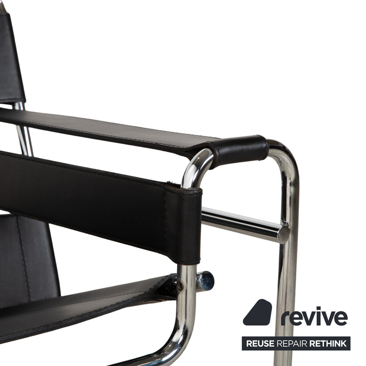 Fauteuil Wassily de Knoll International, en cuir noir
