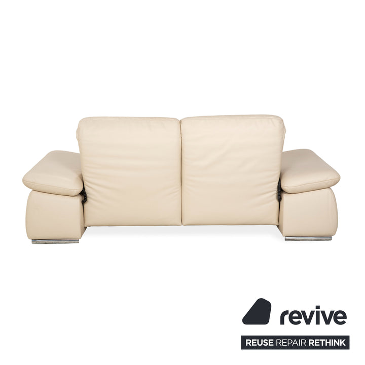 Canapé électrique deux places en cuir crème Koinor Ella