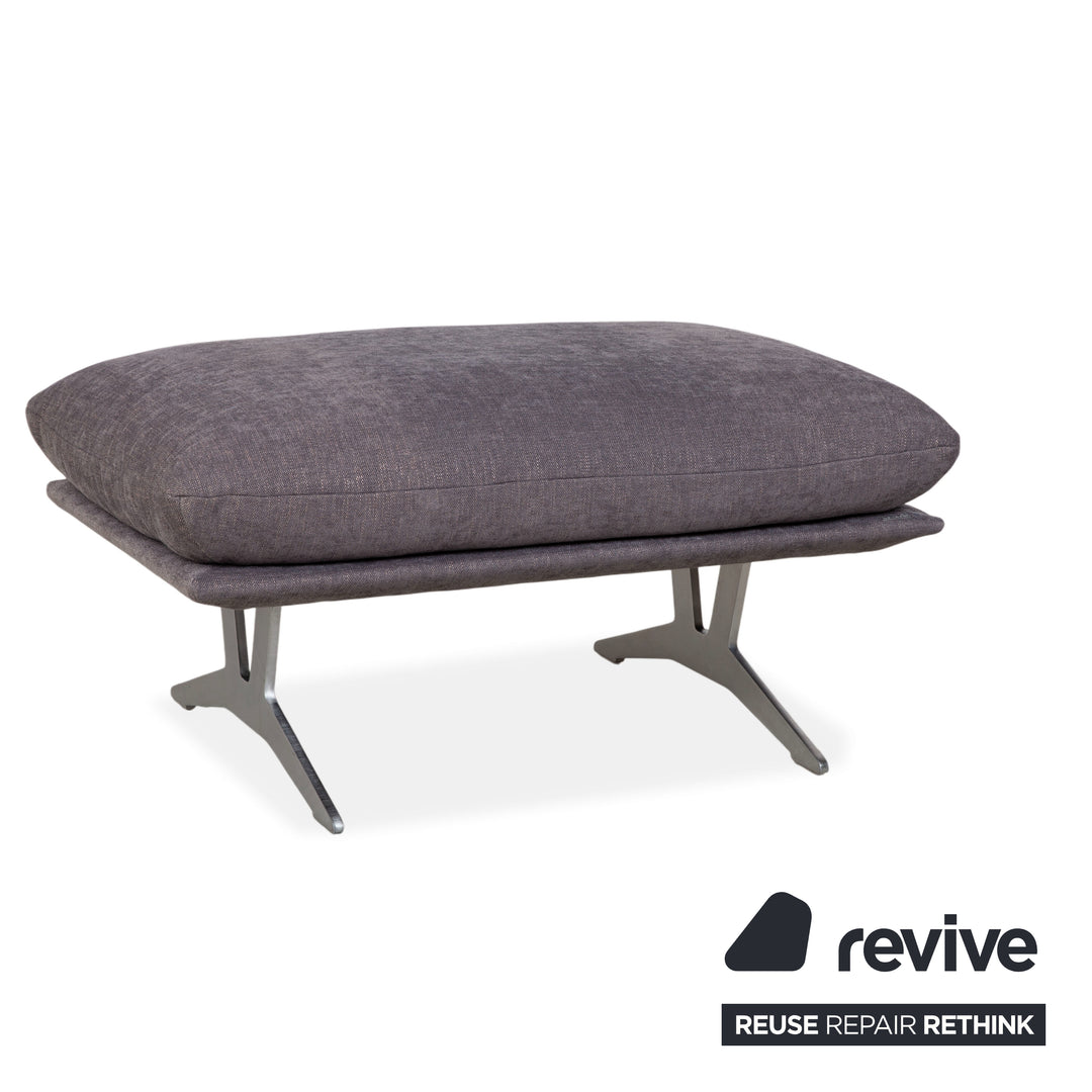 Tabouret deux places en tissu gris Koinor Francis, canapé manuel