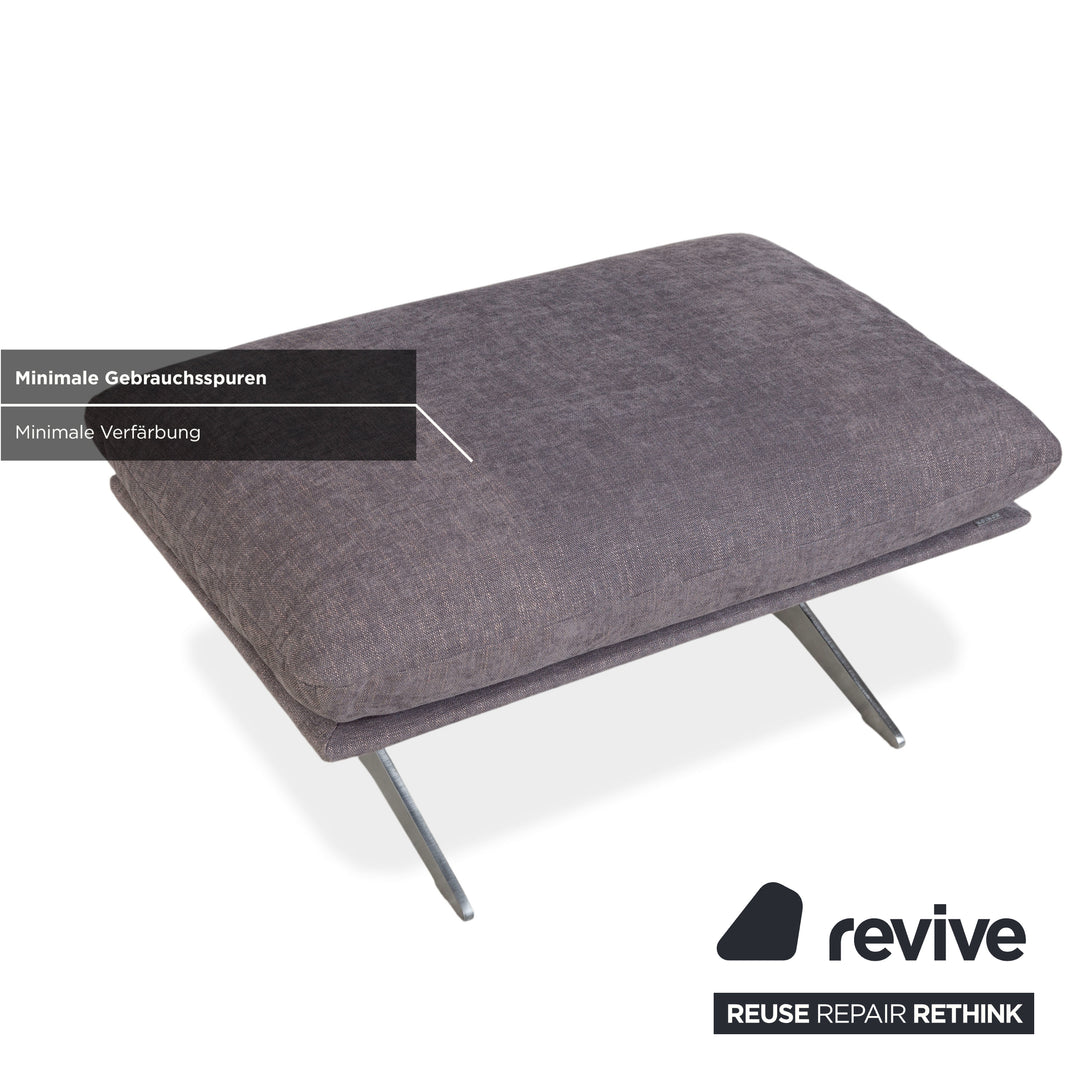 Tabouret deux places en tissu gris Koinor Francis, canapé manuel