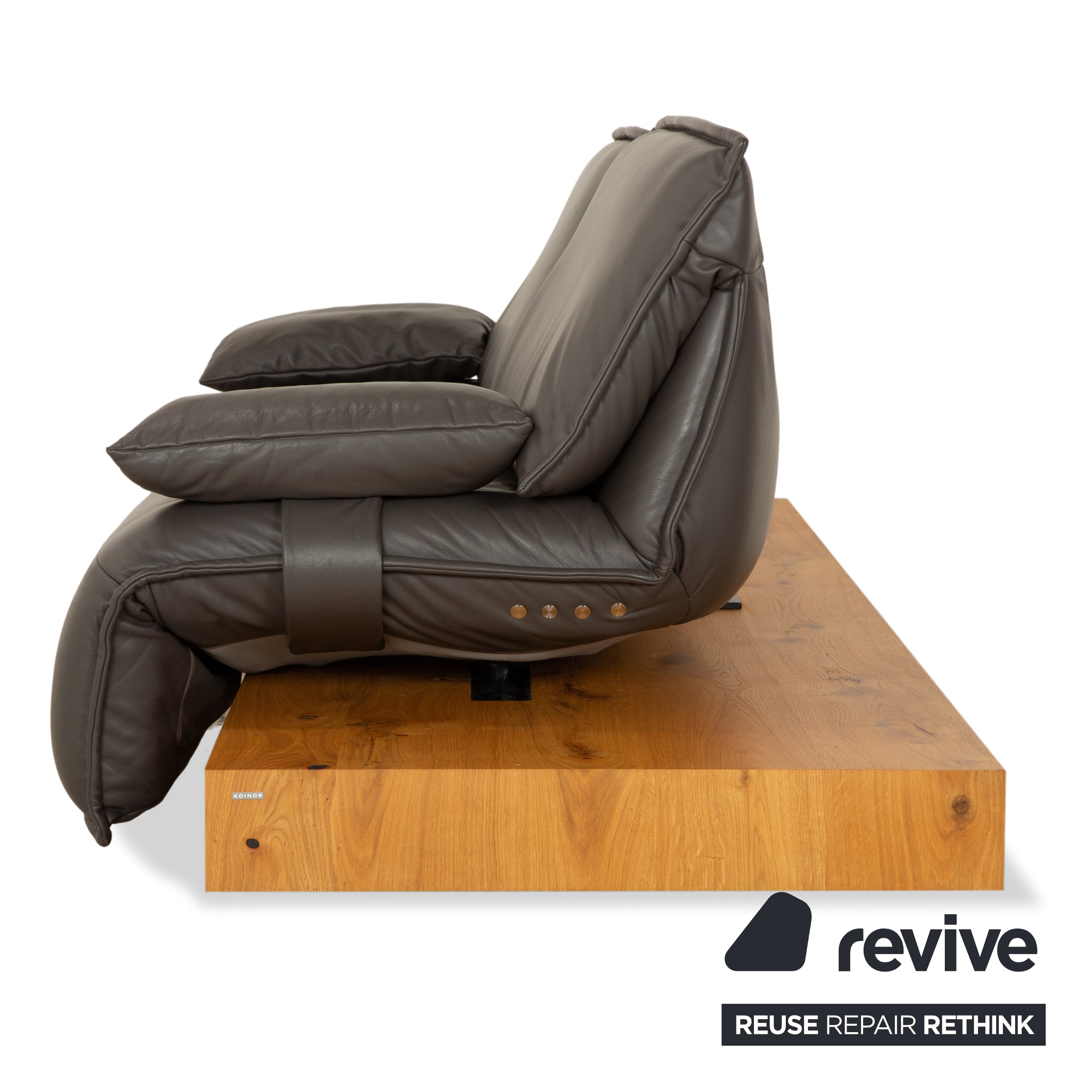 Canapé électrique deux places Koinor Free Motion Edit 1 en cuir gris anthracite.