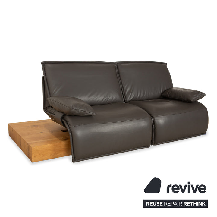 Canapé deux places en cuir gris foncé avec fonction électrique Koinor Free Motion Edit 1