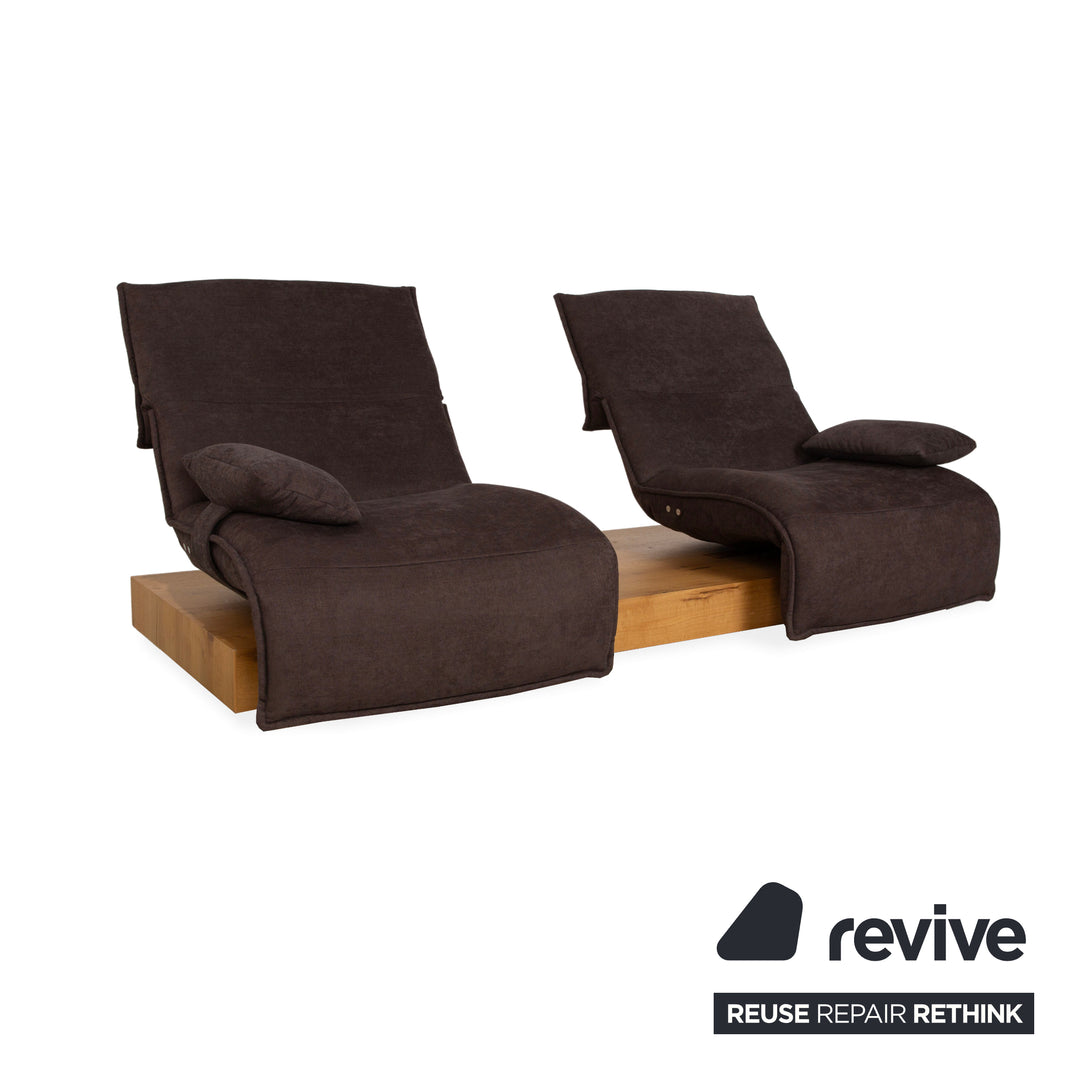 Canapé 2 places en tissu et bois Koinor Free Motion Edit Marron fonction électrique