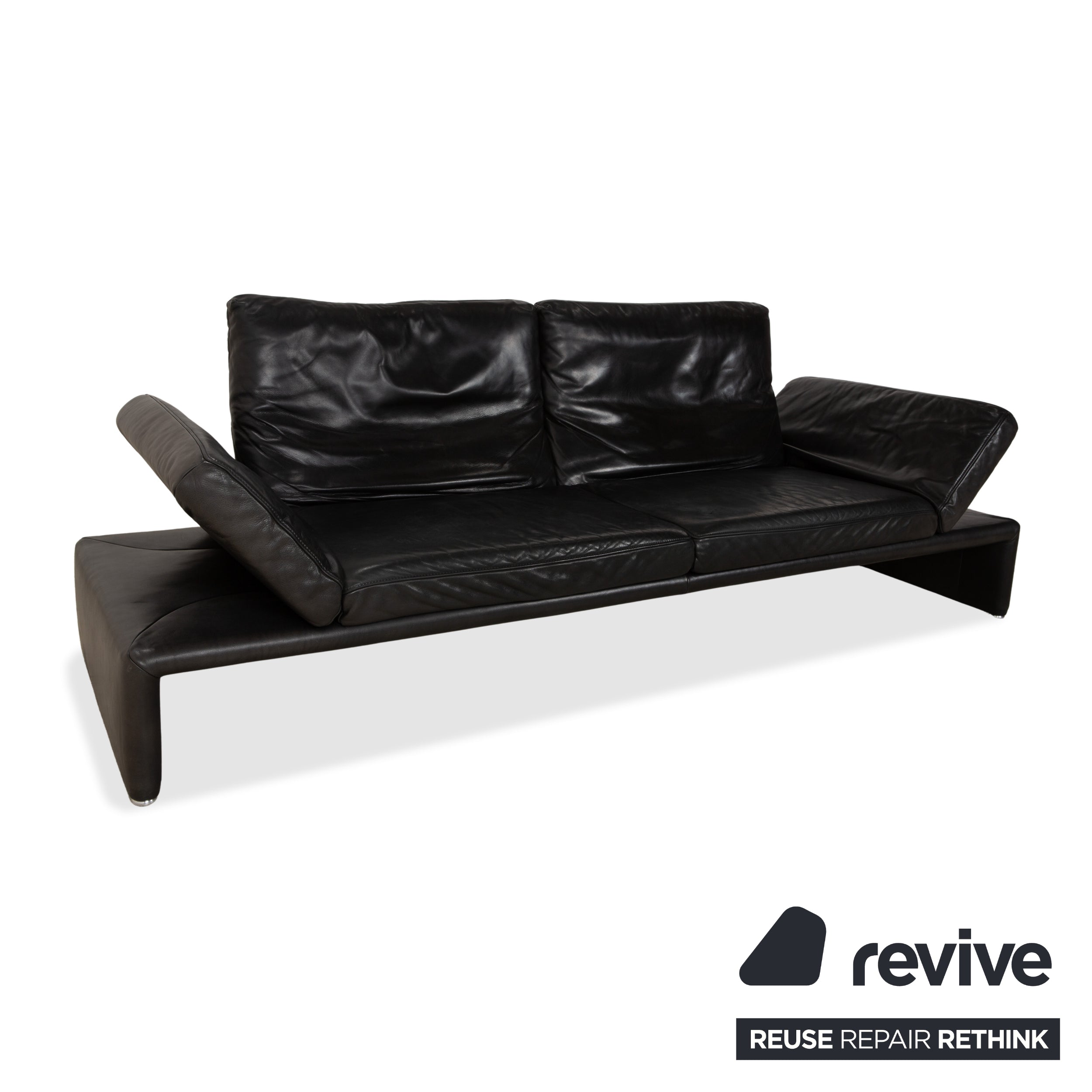 Canapé quatre places Koinor Raoul en cuir gris foncé anthracite et noir, à réglage manuel