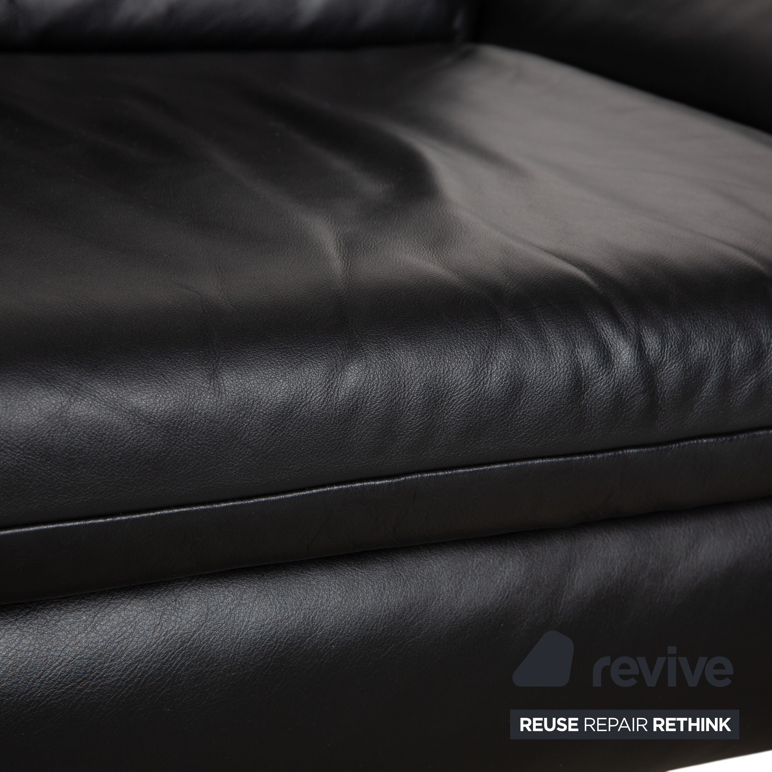 Koinor Rossini Three-Seater Black Leather Sofa Manual Function Couch