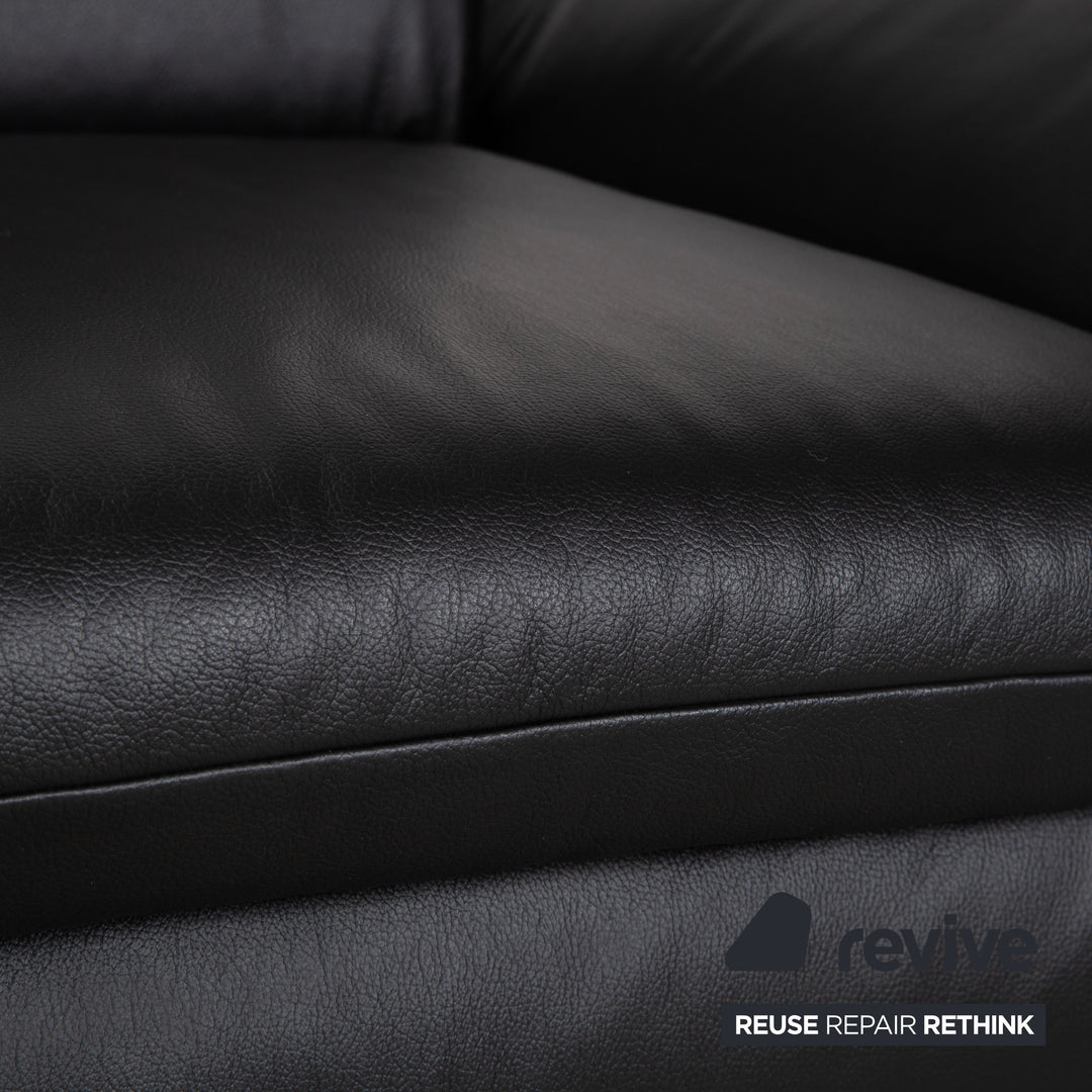 Fauteuil en cuir noir Koinor Rossini, fonction manuelle