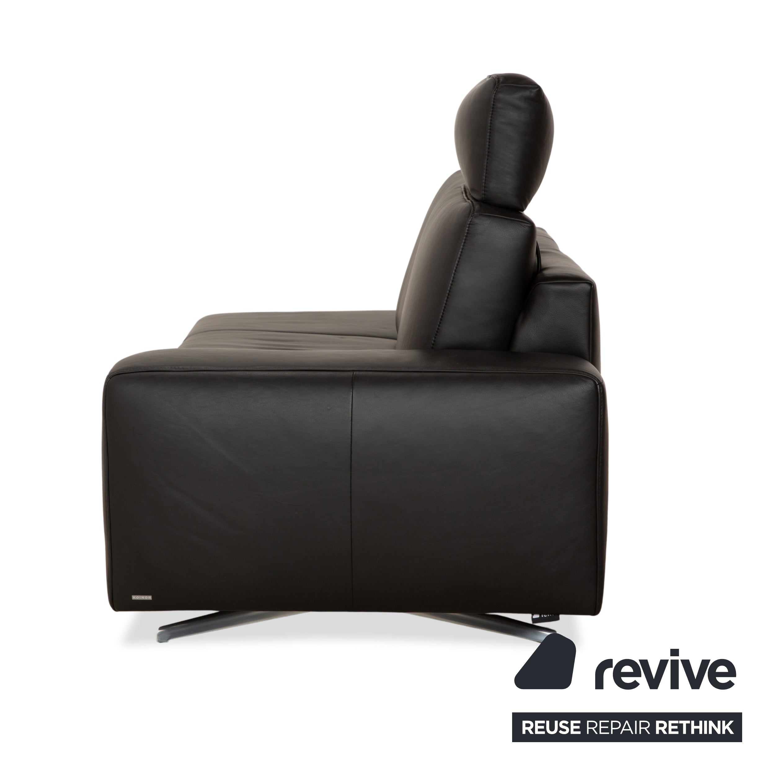 Canapé deux places en cuir noir Koinor Upgrade avec appui-tête