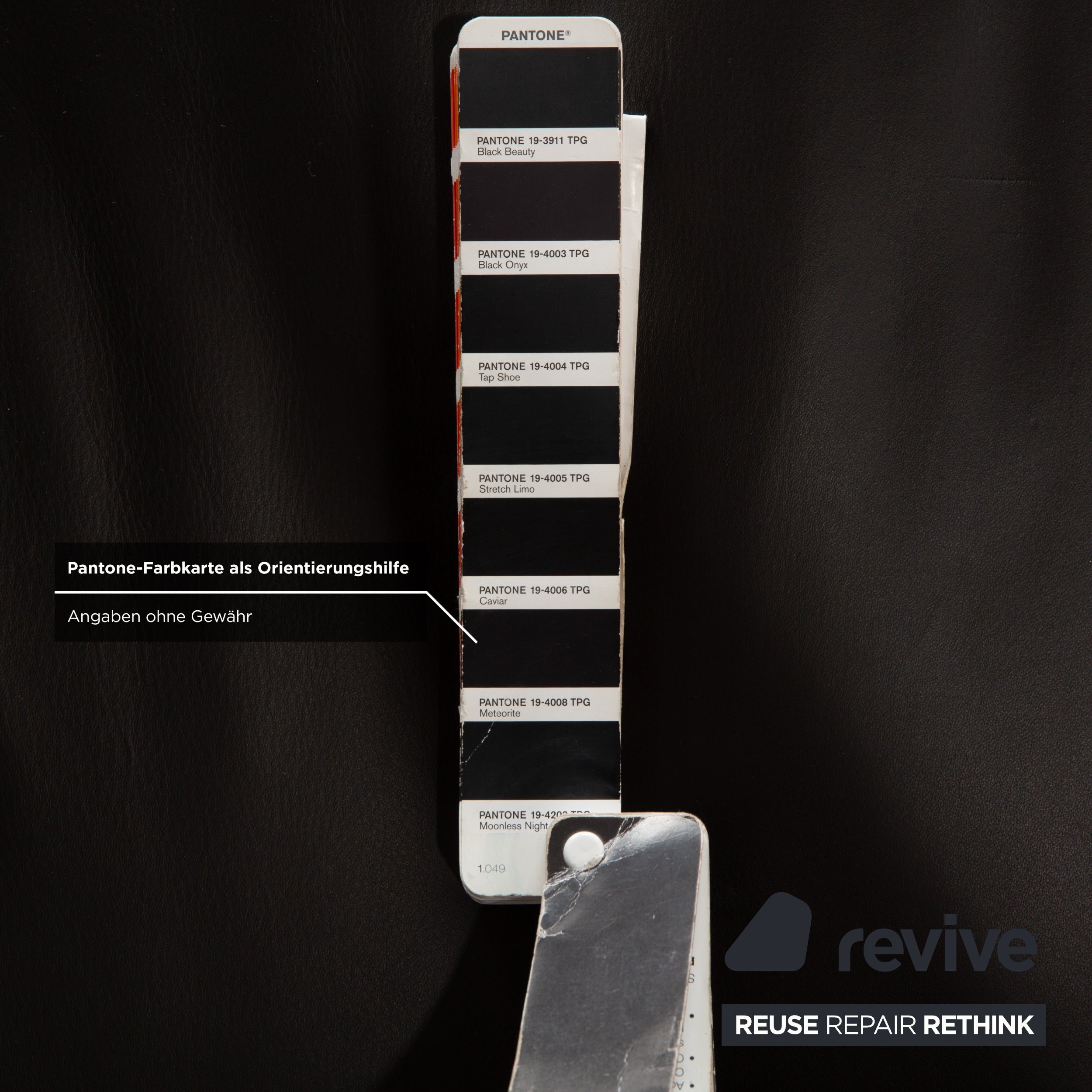 Canapé deux places en cuir noir Koinor Upgrade avec appui-tête