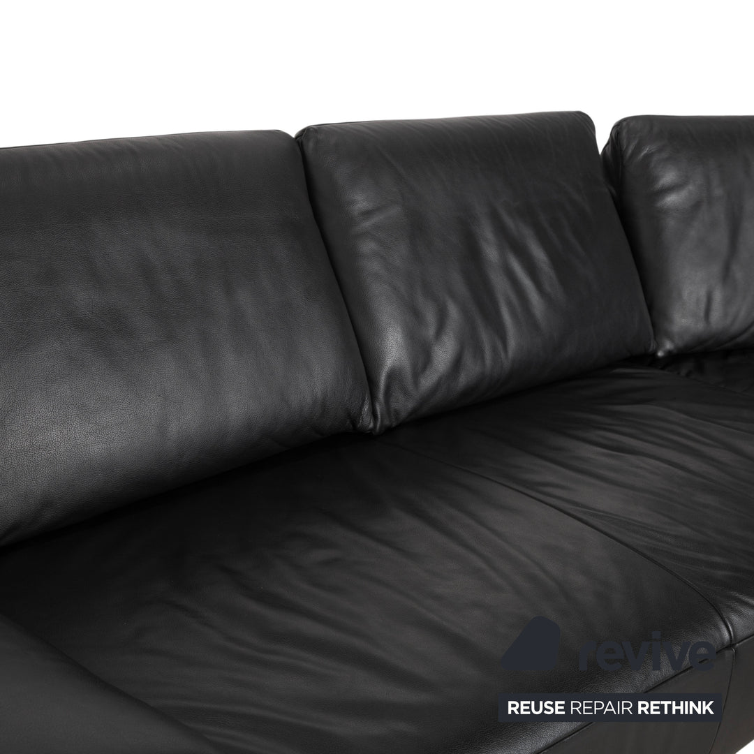 Canapé d'angle en cuir noir Koinor Volare à réglage manuel