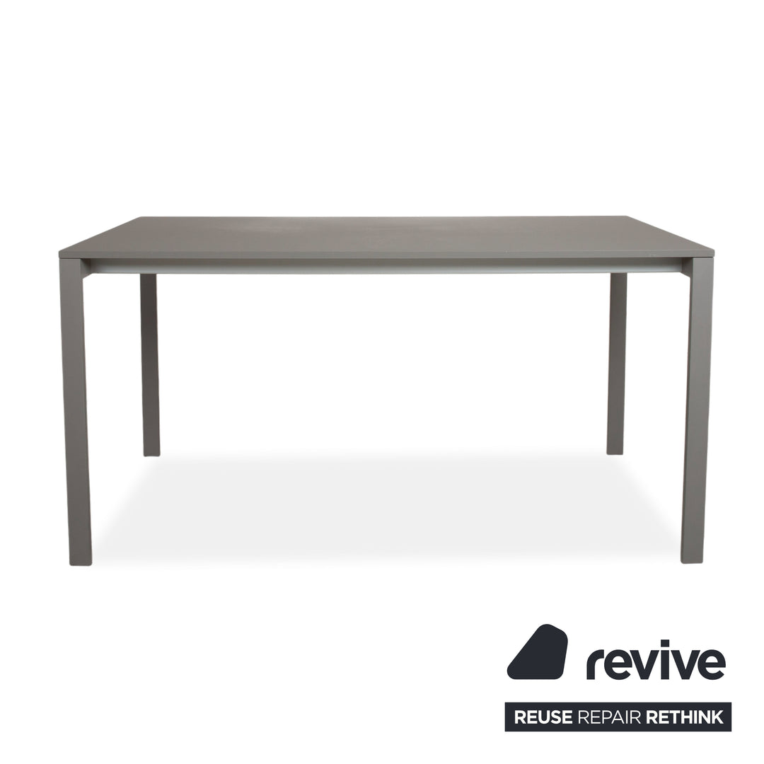 Kristalia be-Easy wooden desk, grey