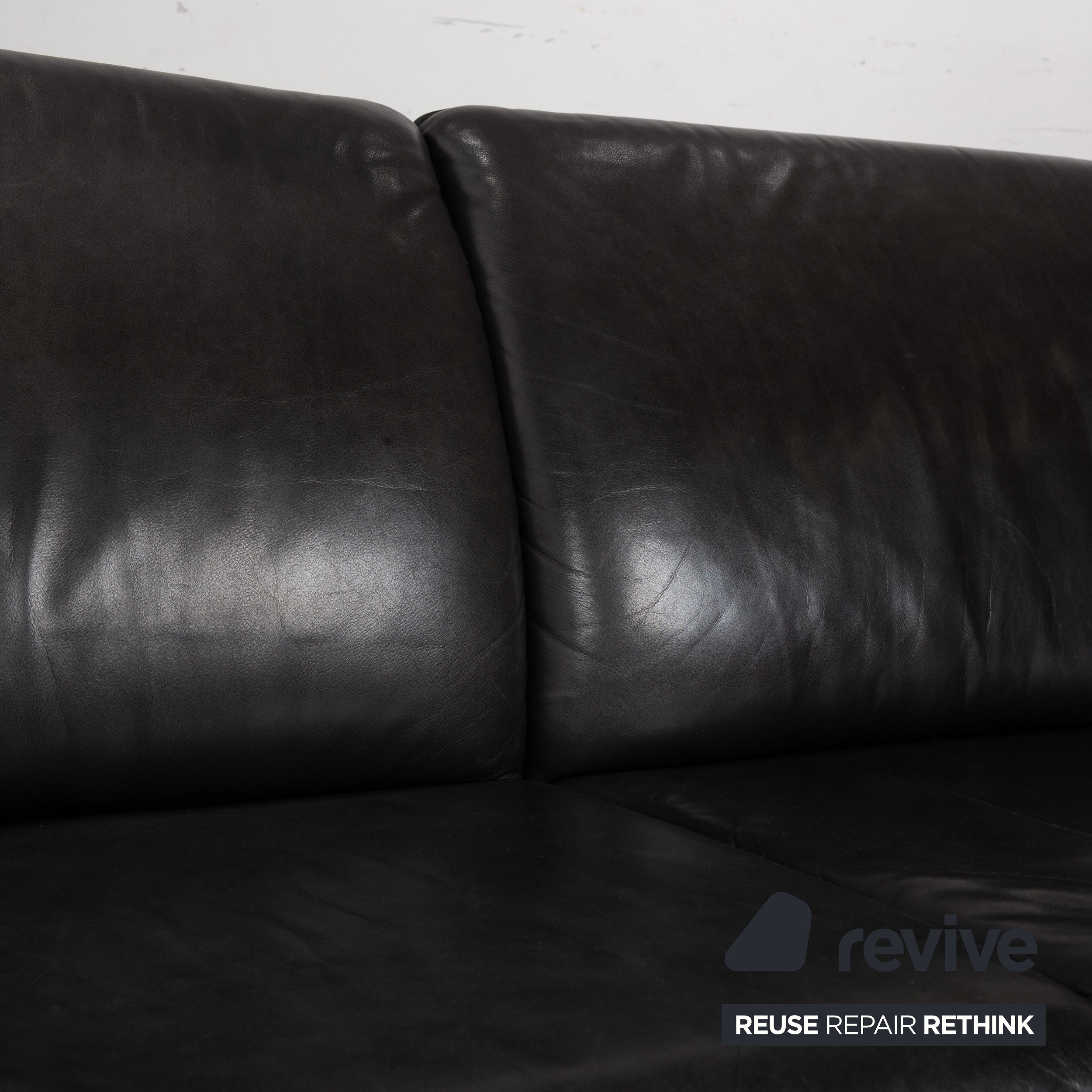 Laauser Atlanta Leather Three-Seater Dark Grey Black Slate Anthracite Sofa Couch