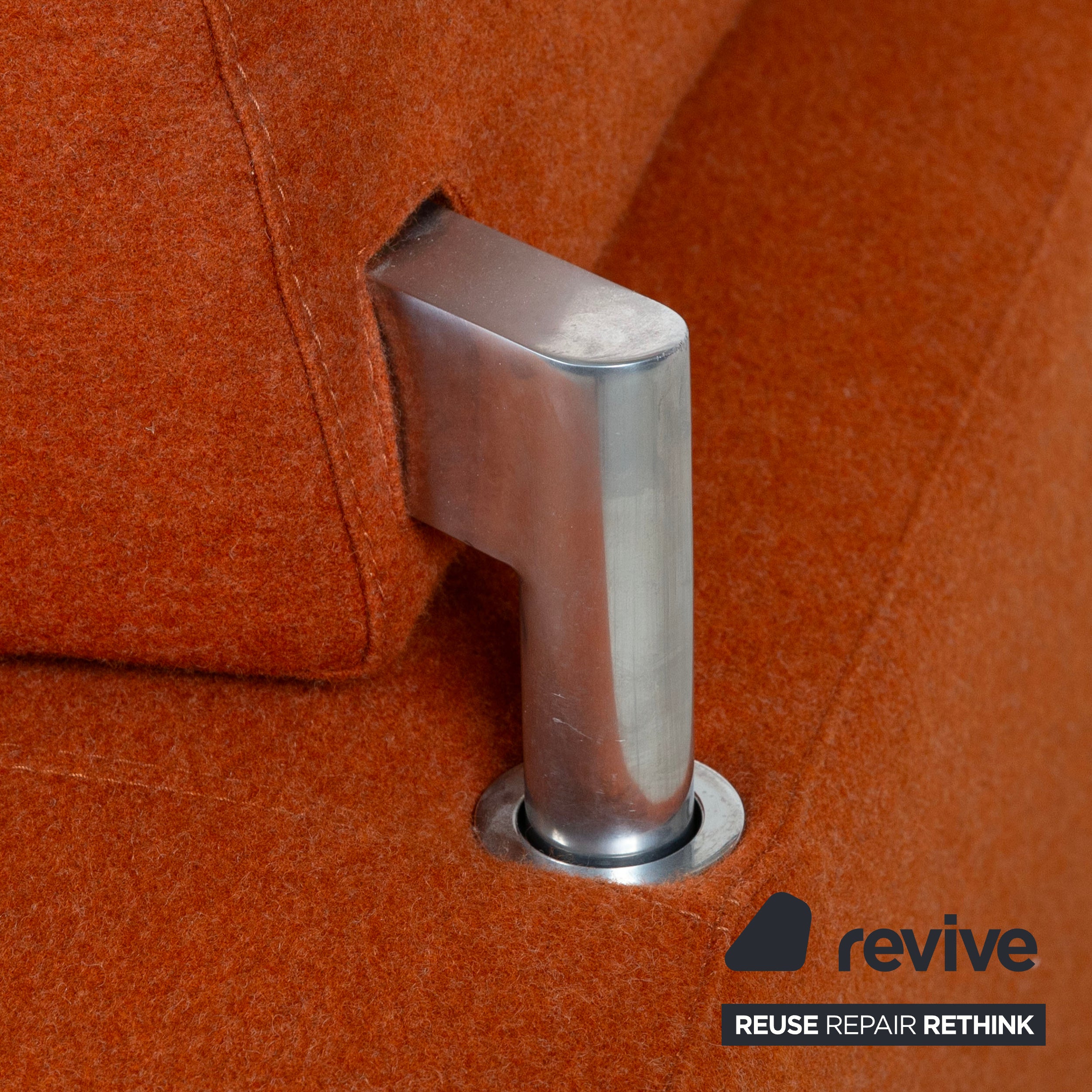 Leolux Horatio stof to-personers sofa med manuel funktion