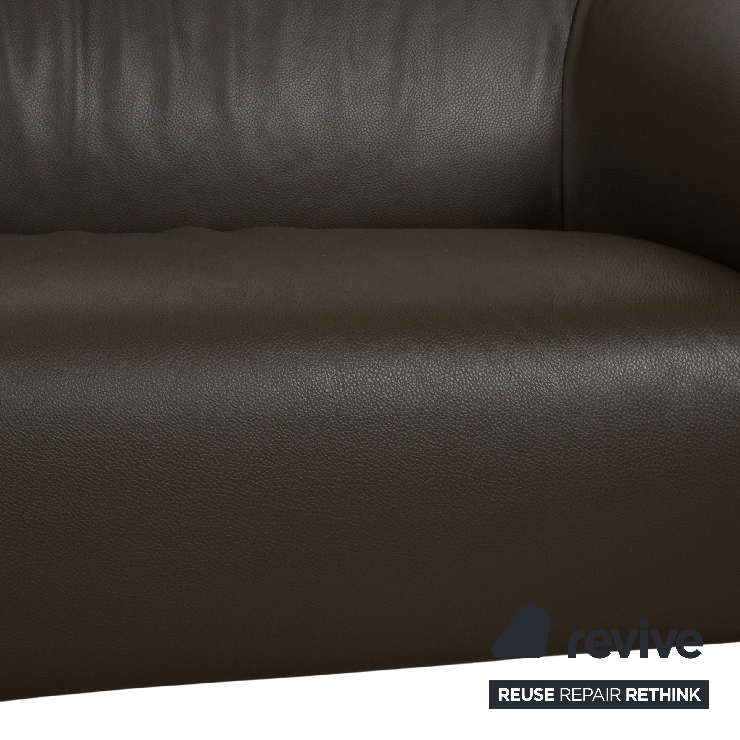 Leolux Mayon leather three-seater dark green sofa couch
