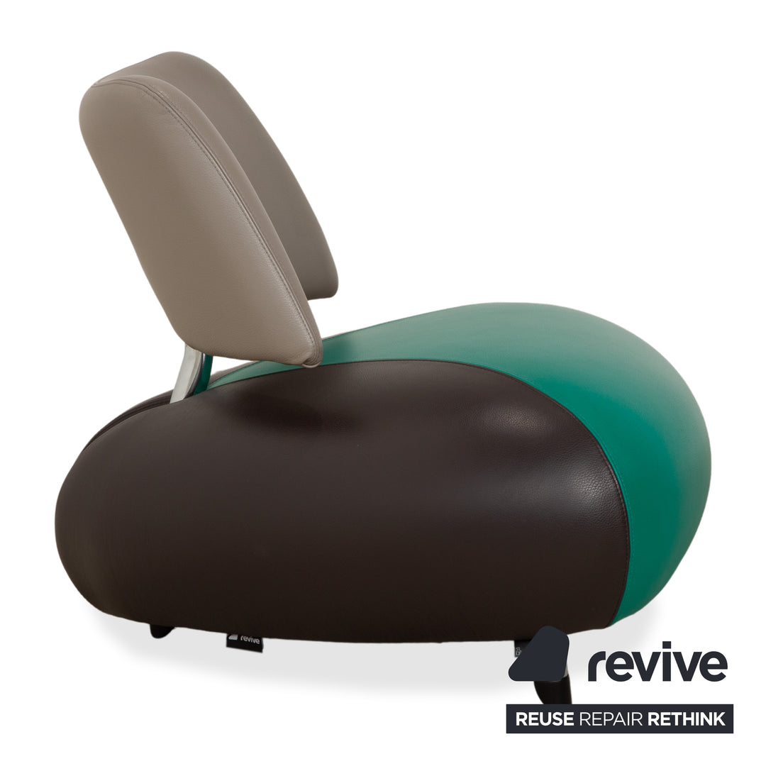 Fauteuil et tabouret en cuir Leolux Pallone, vert, gris foncé, taupe, rouge, orange
