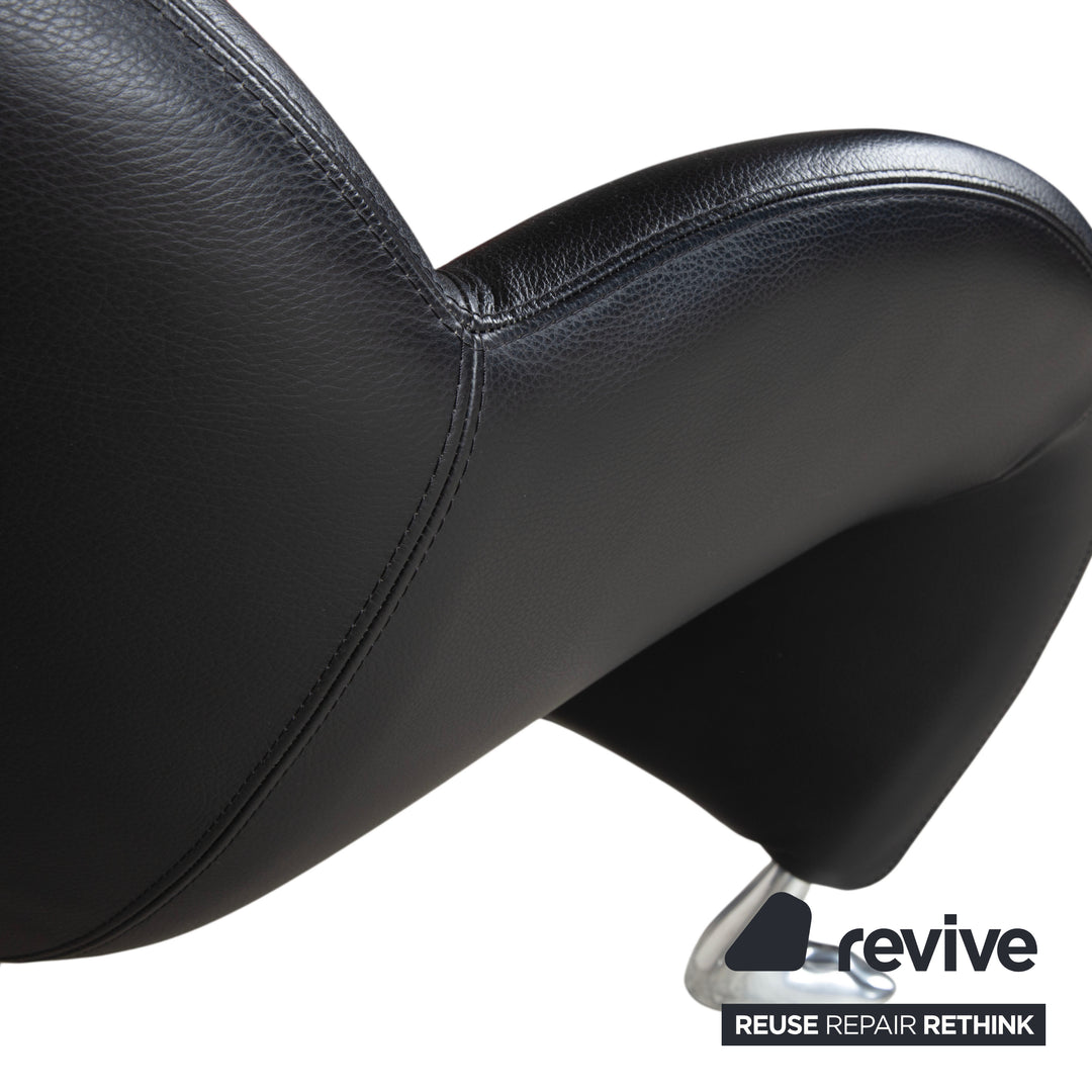 Leolux Papageno Leather Armchair Black