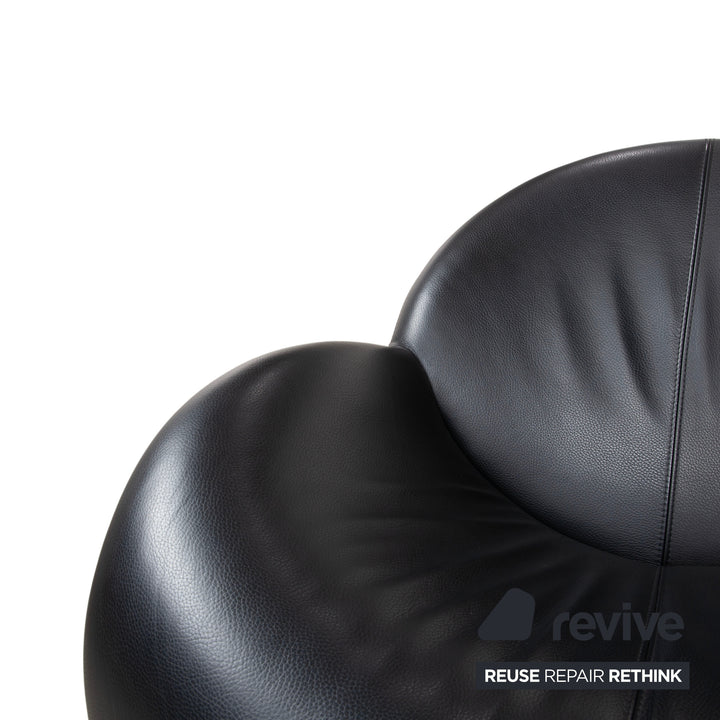 Leolux Papageno Leather Armchair Black