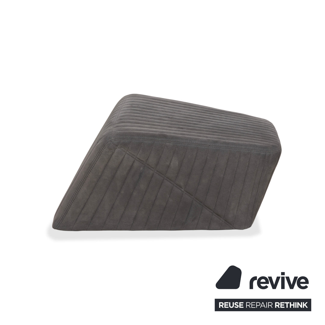 Tabouret en tissu gris à facettes rosette ligne rosace