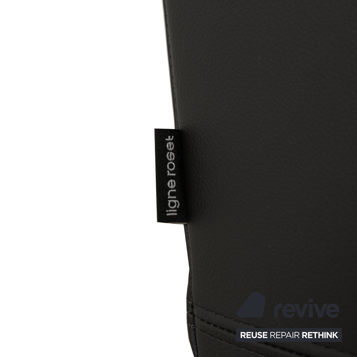 Fauteuil Jul en cuir noir Ligne Roset