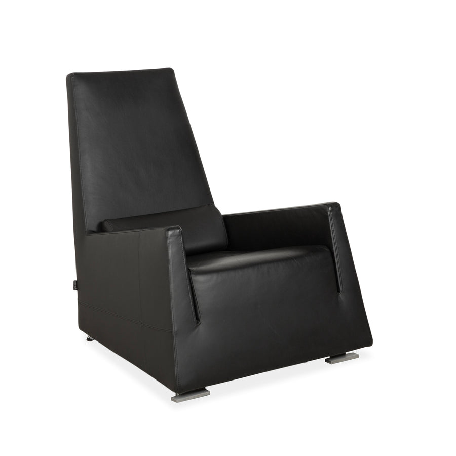 Fauteuil Jul en cuir noir Ligne Roset