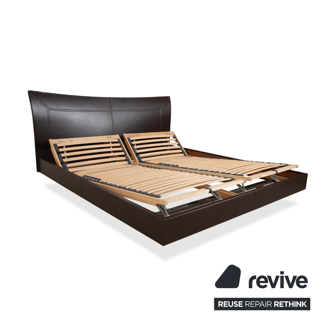 Ligne Roset Leder Bett Braun 180x200