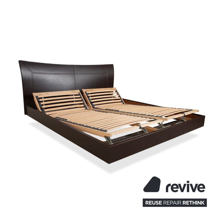 Ligne Roset Leder Bett Braun 180x200