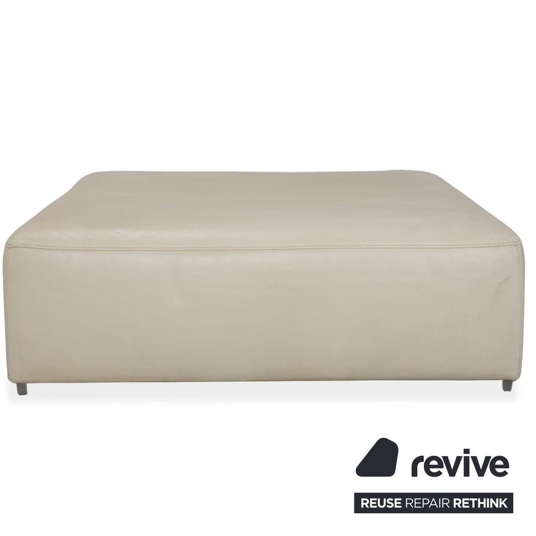 Ligne Roset Malhoun tabouret en cuir crème