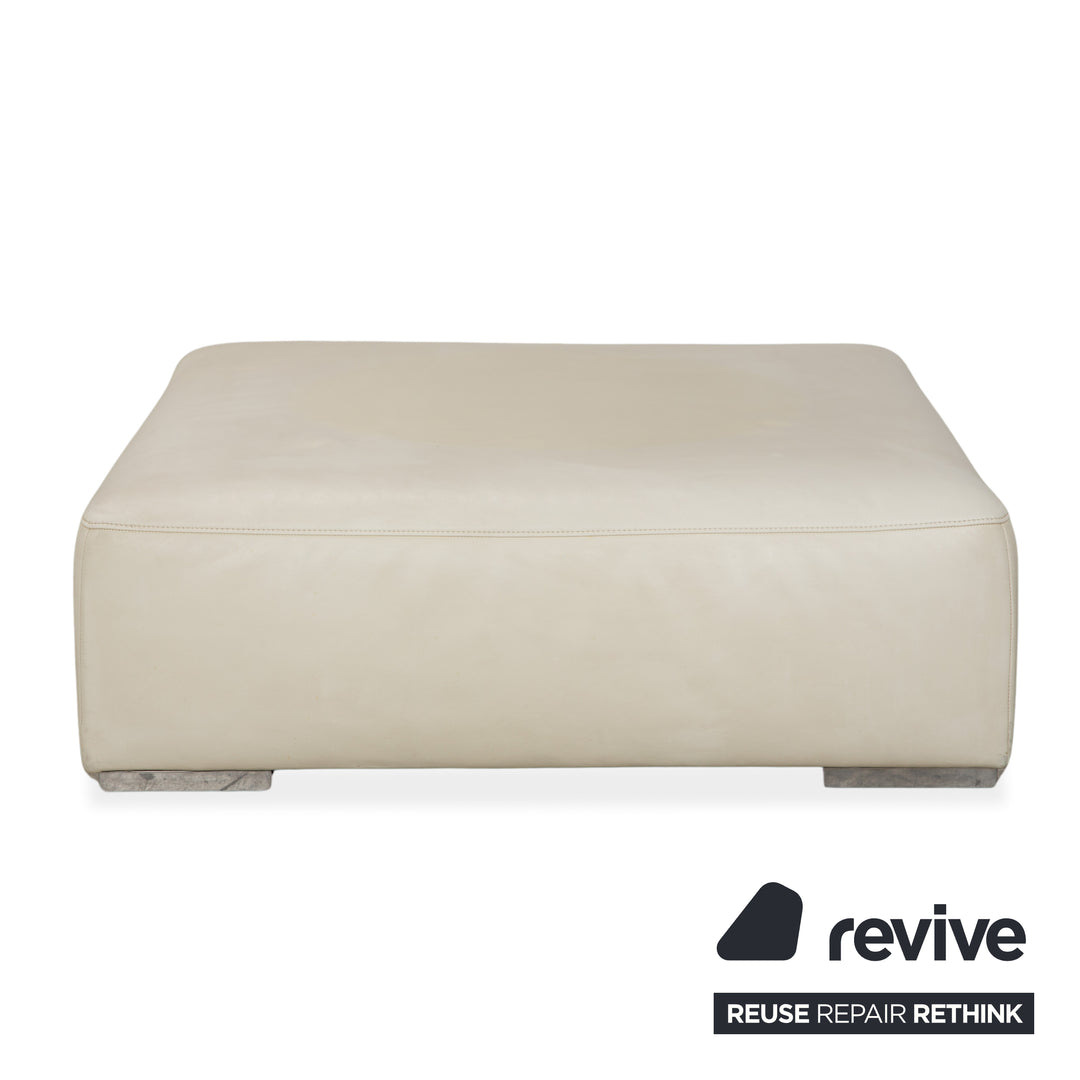 Ligne Roset Malhoun tabouret en cuir crème