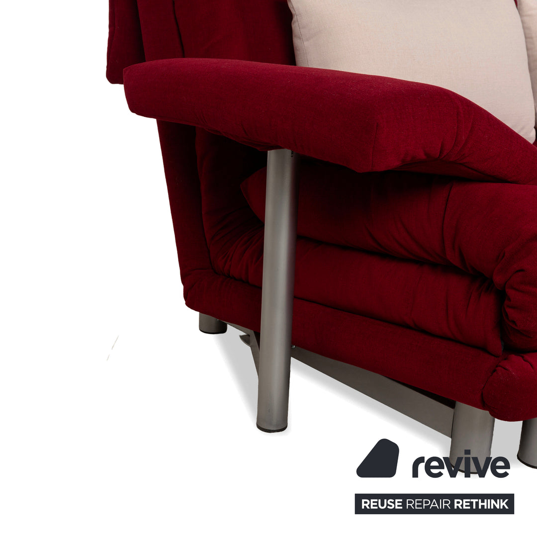 Canapé convertible 3 places Ligne Roset Multy en tissu rouge à fonction manuelle