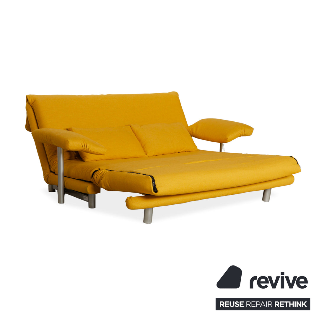 Ligne Roset Multy trois places jaune avec accoudoirs et fonction veille manuelle