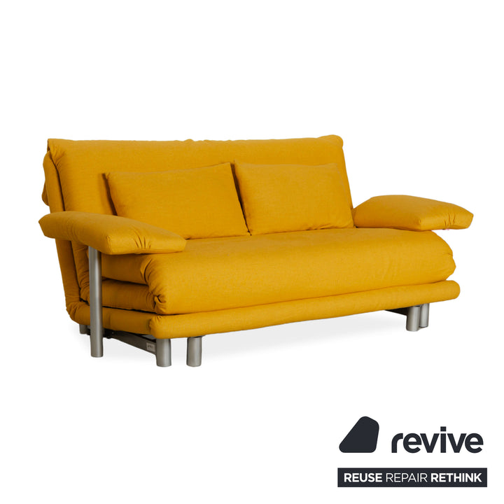 Ligne Roset Multy trois places jaune avec accoudoirs et fonction veille manuelle