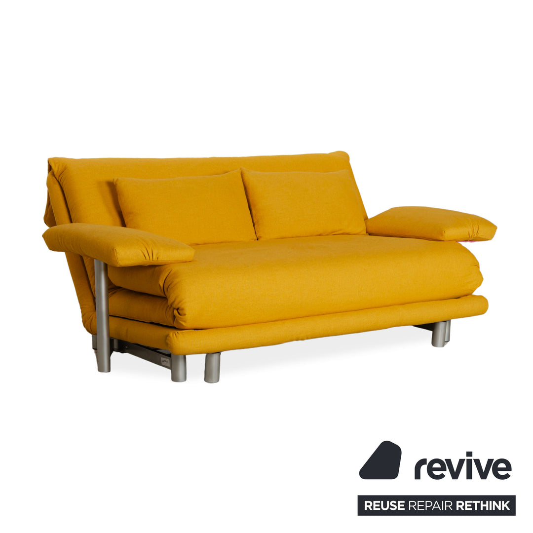 Ligne Roset Multy trois places jaune avec accoudoirs et fonction veille manuelle