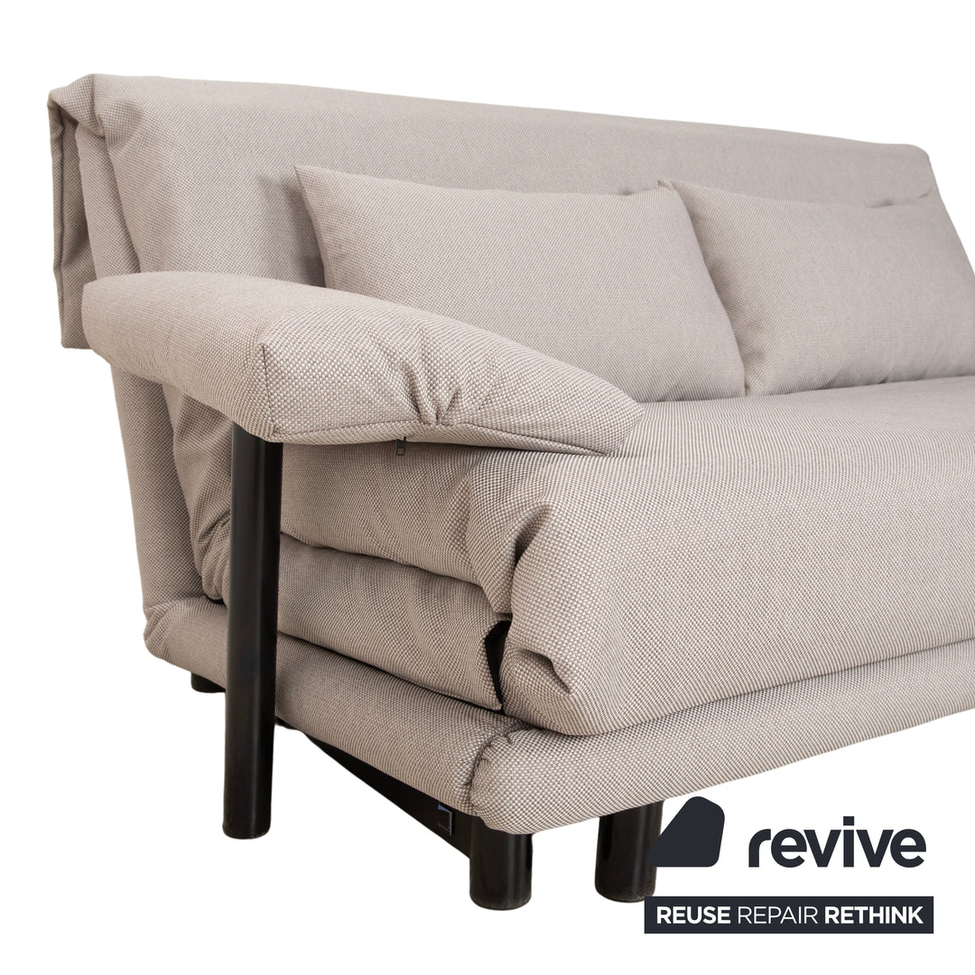 Canapé trois places Ligne Roset Multy gris, fonction convertible manuelle, avec accoudoirs, retapissé