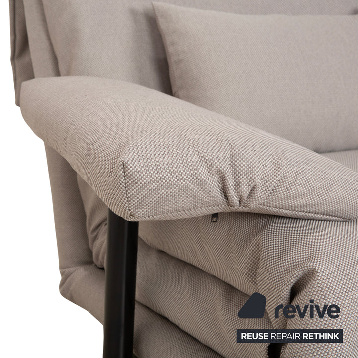 Canapé trois places Ligne Roset Multy gris, fonction convertible manuelle, avec accoudoirs, retapissé