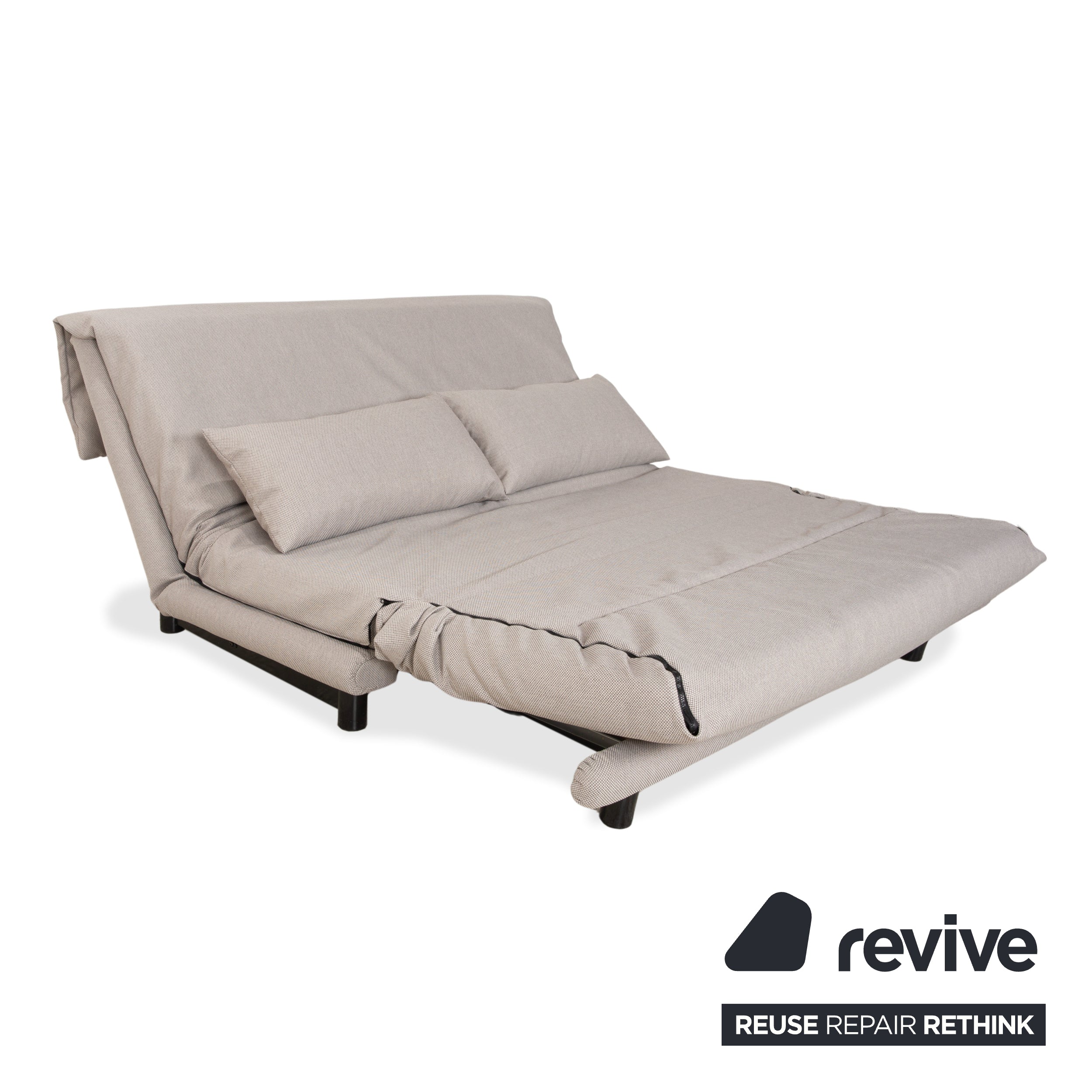Canapé-lit manuel trois places Ligne Roset Multy gris, structure retapissée noire