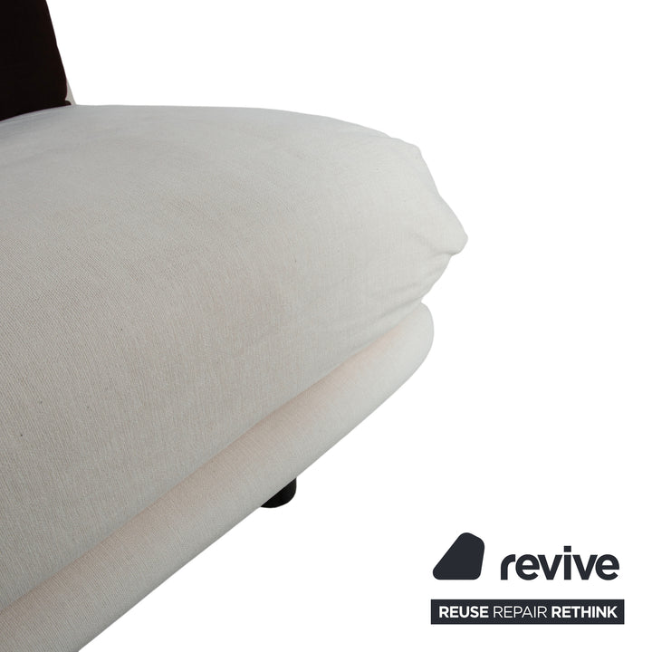 Canapé convertible trois places gris en tissu Ligne Roset Multy