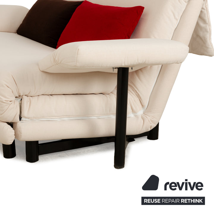 Canapé-lit trois places Ligne Roset Multy en tissu beige avec fonction couchage manuelle, nouvelle housse