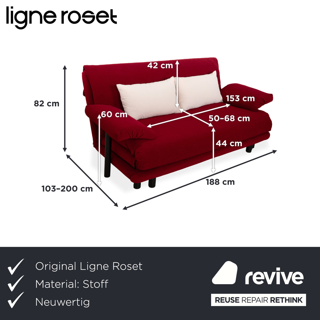 Canapé trois places Ligne Roset Multy, tissu rouge beige, structure noire, accoudoirs compris, retapissé, fonction lit manuelle.