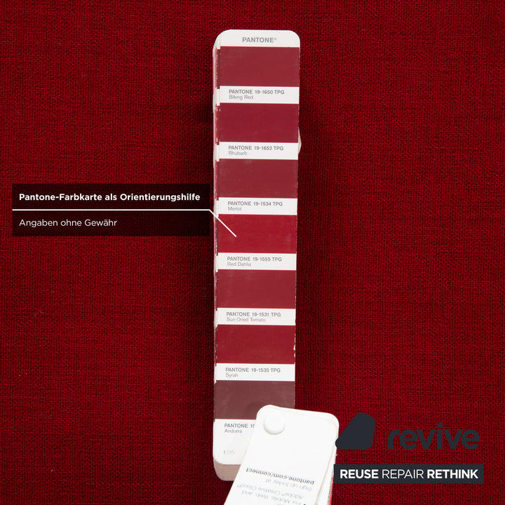 Canapé trois places Ligne Roset Multy, tissu rouge beige, structure noire, accoudoirs compris, retapissé, fonction lit manuelle.