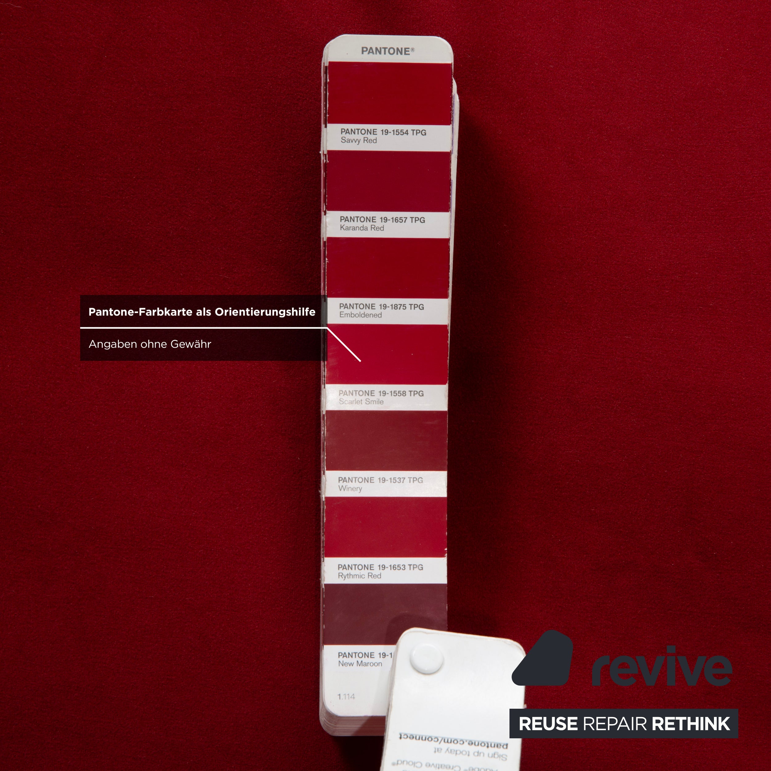 Ligne Roset Multy Dreisitzer Stoff Rot Gestell Schwarz manuelle Schlaffunktion Neubezug