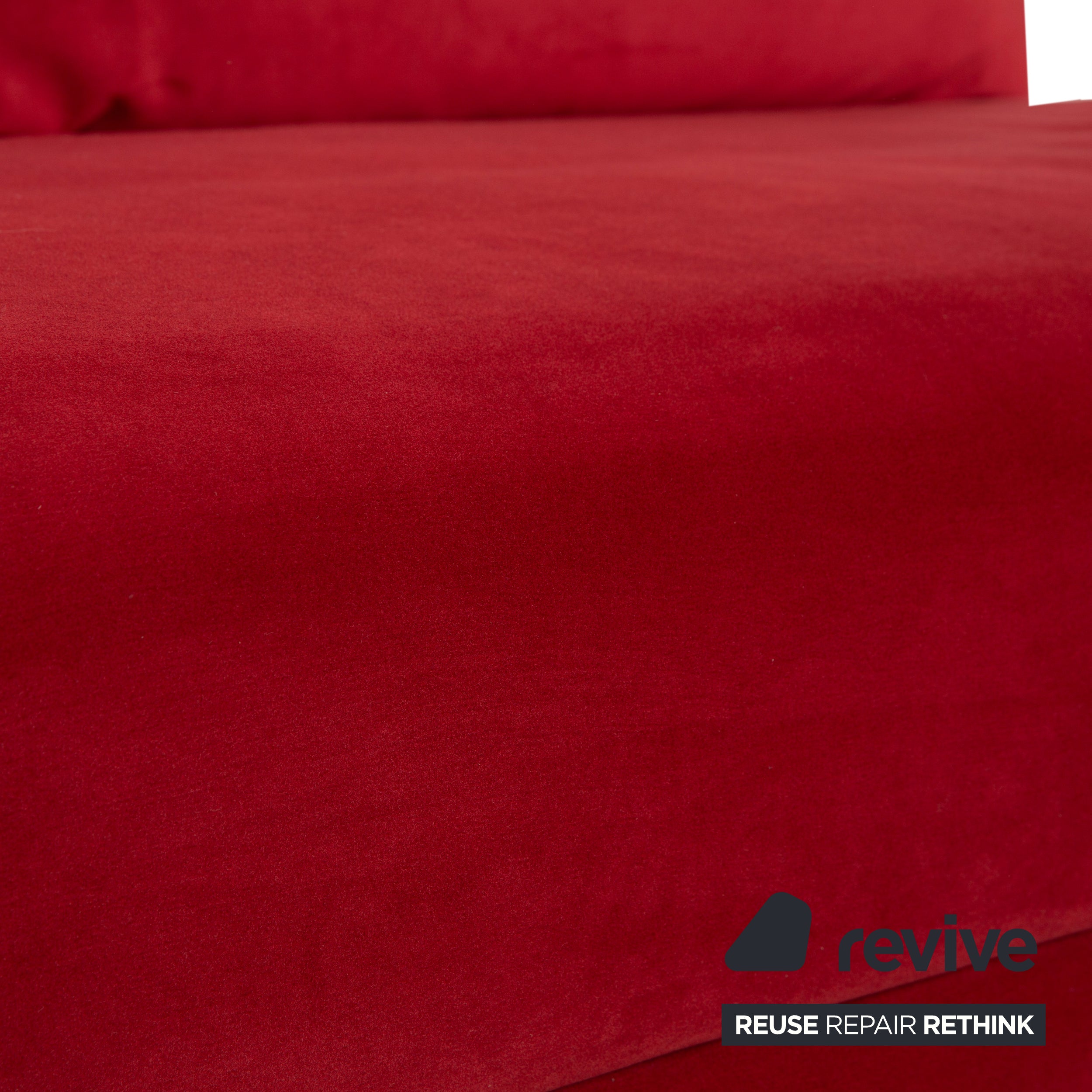 Ligne Roset Multy Dreisitzer Stoff Rot Gestell Schwarz manuelle Schlaffunktion Neubezug
