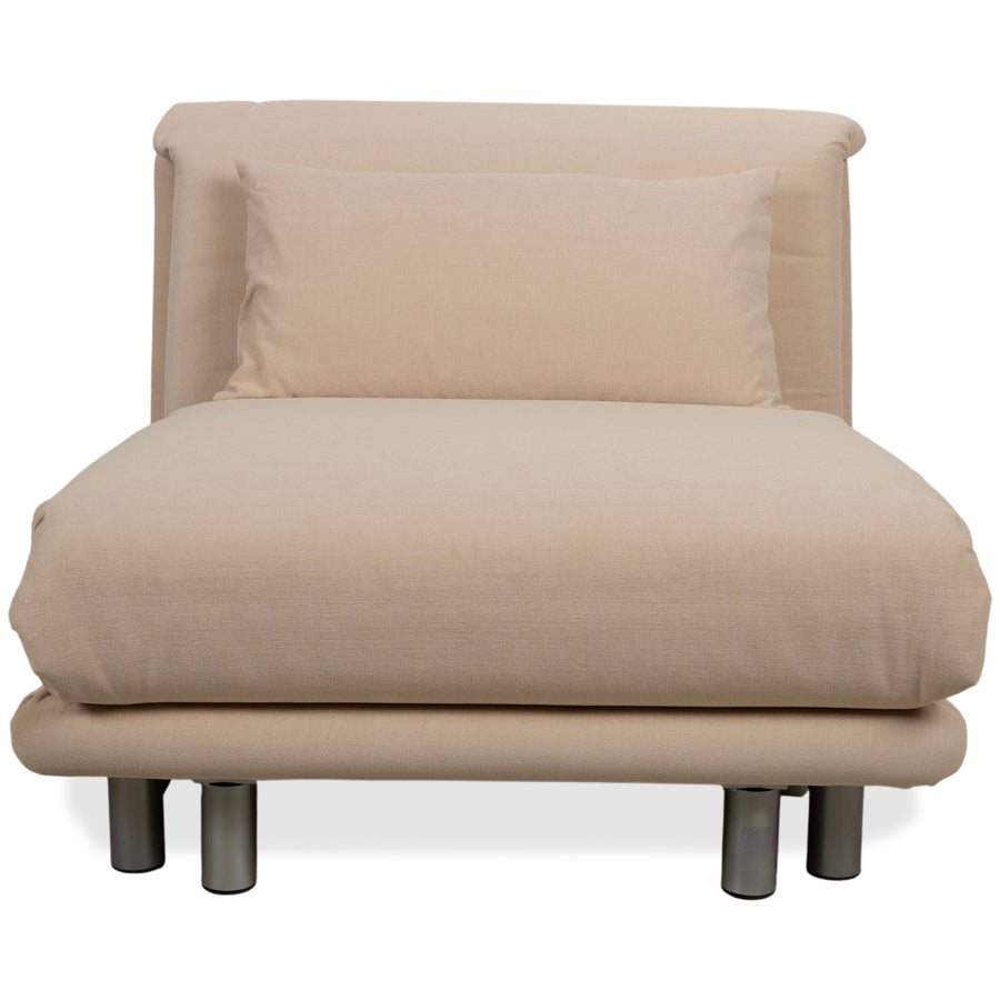 Sillón Ligne Roset Multy de tela beige, función cama, función manual, tapizado nuevo VENTO 5110