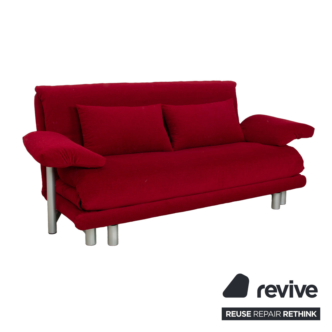 Ligne Roset Multy canapé trois places en tissu rouge foncé avec fonction couchage et accoudoirs neufs