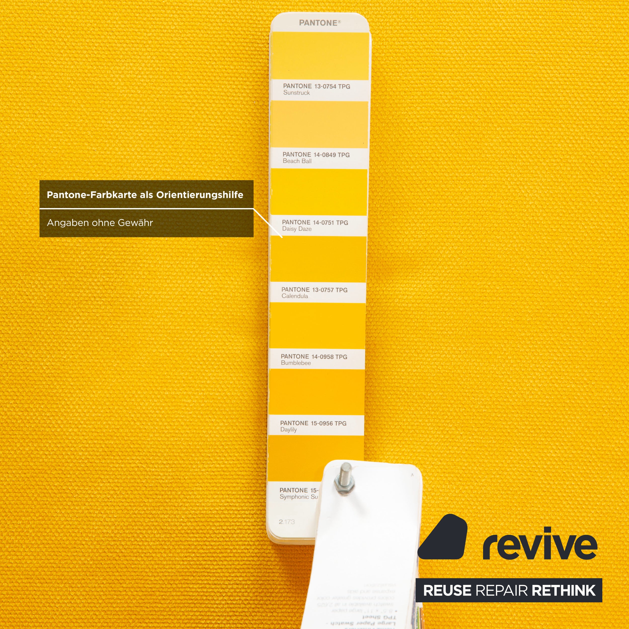 Ligne Roset Multy Stoff Dreisitzer Gelb manuelle Funktion Schlaffunktion Neubezug Armlehnen