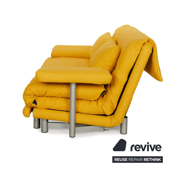 Canapé-lit trois places en tissu jaune Ligne Roset Multy, rembourrage