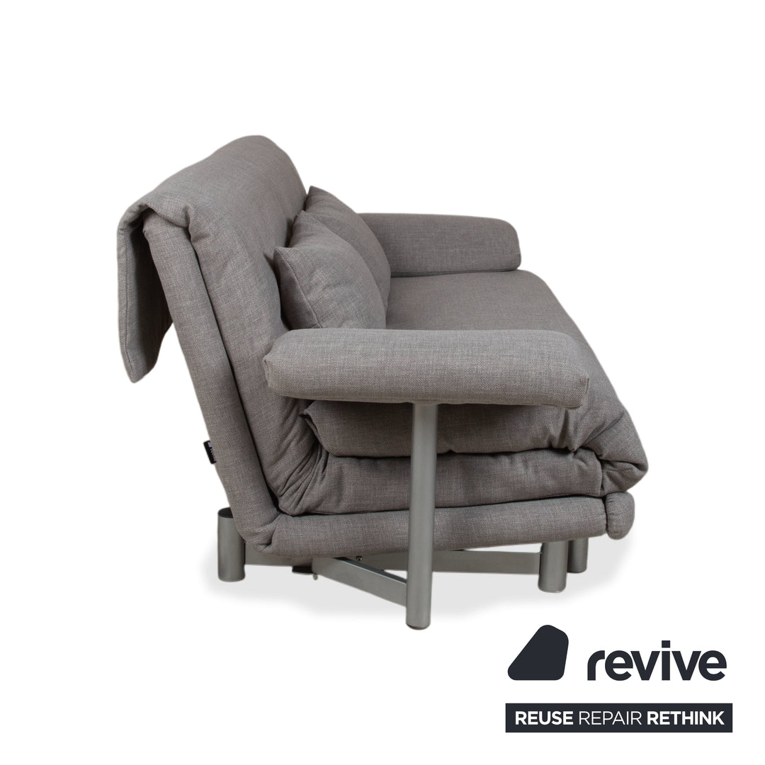 Ligne Roset Multy Stoff Dreisitzer Grau Sofa Couch manuelle Funktion Neubezug mit Armlehnen VIVO 601