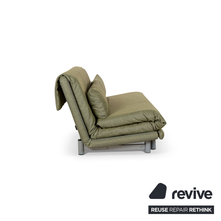 Canapé convertible 3 places en tissu Multy Ligne Roset vert à fonction manuelle